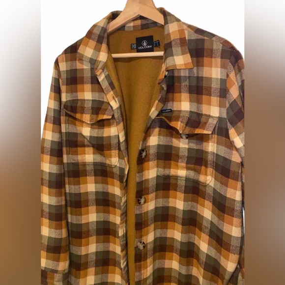 VOLCOM Polar Boobear Long Sleeve Bronze- Size Small- PreOwned - Picture 6 of 12